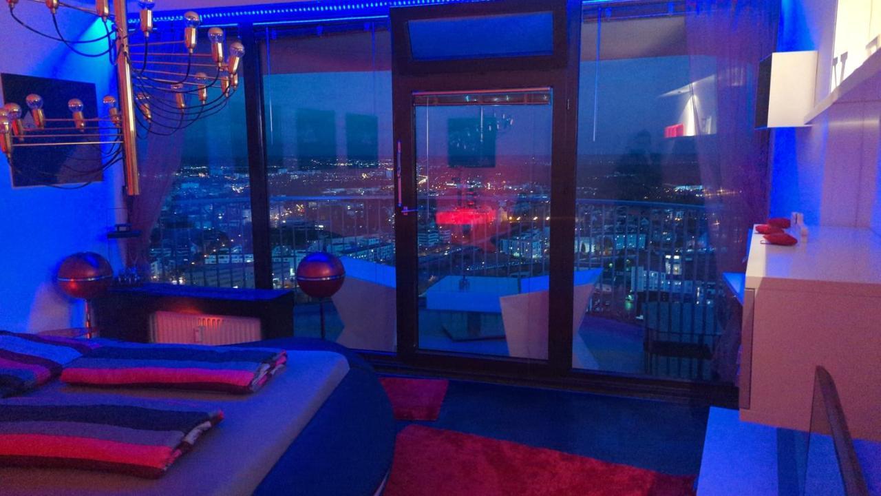 Apartment Sky-romantic-room